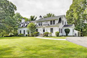 12 River Hill Rd Louisville, KY 40207