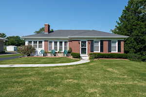 8009 Watterson Trail Louisville, KY 40291