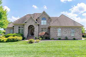 12501 Grand Oak Ct Louisville, KY 40299