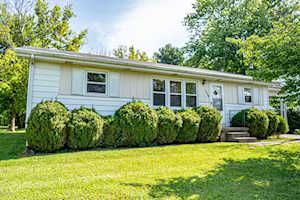 1368 Dotland Cir Shelbyville, KY 40065