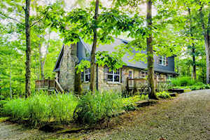 555 Ritter Ln Waddy, KY 40076