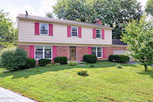 10716 Sunderland Pl Louisville, KY 40243