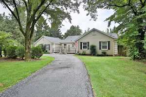 202 Blankenbaker Ln Louisville, KY 40207
