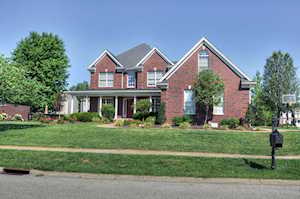 4108 Woodmont Park Ln Louisville, KY 40245