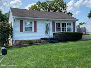 177 Eastview Cir Shelbyville, KY 40065