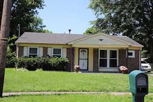 5510 Rosary Ct Louisville, KY 40218