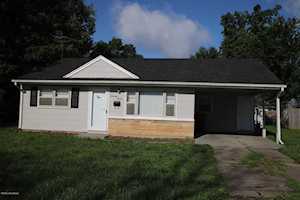 7012 Rainbow Dr Louisville, KY 40272