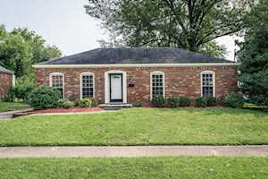 4409 Woodgate Ln Louisville, KY 40220