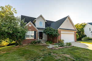 9200 Newbury Ct Prospect, KY 40059