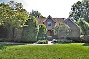 6200 Two Springs Ln Louisville, KY 40207
