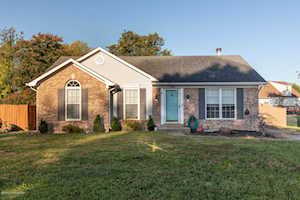 9302 Villa Fair Ct Louisville, KY 40291