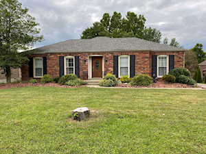 8110 Cortland Dr Louisville, KY 40228