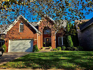 11019 Radleigh Ln Louisville, KY 40291