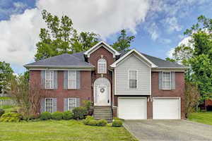 2009 Prestwick Dr La Grange, KY 40031