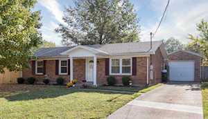 111 Pin Oak Cir Mt Washington, KY 40047