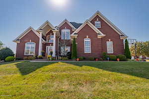 13812 Round Top Pl Louisville, KY 40299