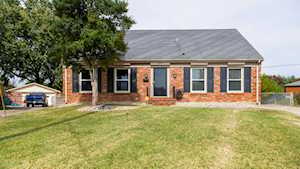 3301 Behr Ct Louisville, KY 40220