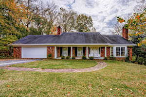 1915 Camargo Rd Louisville, KY 40207