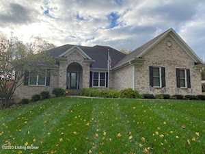 4505 Mallick Ln Louisville, KY 40299