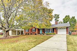 2106 Janlyn Rd Louisville, KY 40299