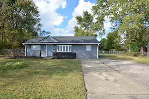 7317 Betsy Ross Dr Louisville, KY 40272