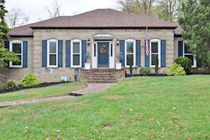 2910 Weissinger Rd Louisville, KY 40241
