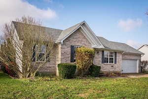381 Dogwood Run Shepherdsville, KY 40165