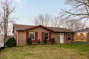 8000 Grenelle Dr Louisville, KY 40228