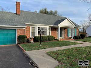 215 Dorchester Rd Louisville, KY 40223