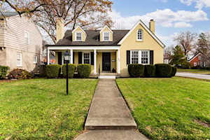 521 Oxford Pl Louisville, KY 40207
