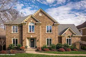 10829 Golden Maple Pl Louisville, KY 40223
