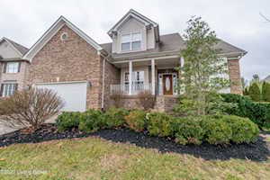 4306 Stone Lakes Dr Louisville, KY 40299