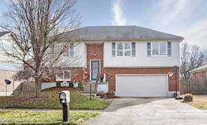 306 Old Towne Rd Louisville, KY 40214