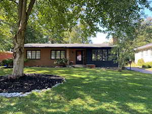 312 Bramton Rd Louisville, KY 40207