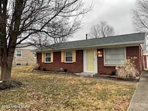 5108 Constance Dr Louisville, KY 40272