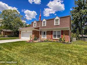 10807 Falkirk Rd Louisville, KY 40243