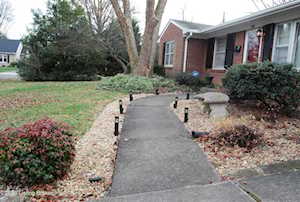 800 Perryman Rd Louisville, KY 40207