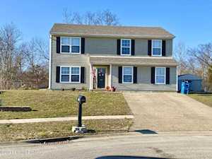 447 River Trace Shepherdsville, KY 40165