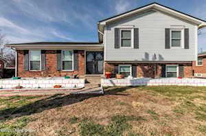 3203 Pomeroy Dr Louisville, KY 40220