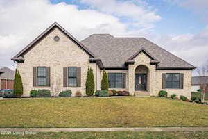 11633 Vista Club Dr Louisville, KY 40291