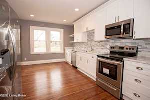 1015 E Oak St Louisville, KY 40204