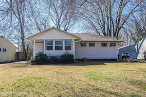 1310 Mark Trail Rd Lyndon, KY 40242