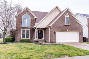 10001 Spring Gate Dr Louisville, KY 40241