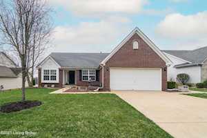 9510 Hunters Trail Ct Louisville, KY 40228