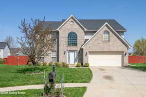 9511 Mozart Ct Louisville, KY 40059