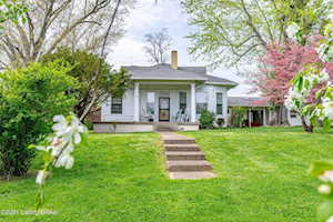 1079 Kentucky St Shelbyville, KY 40065