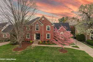 10904 Hobbs Station Rd Louisville, KY 40223