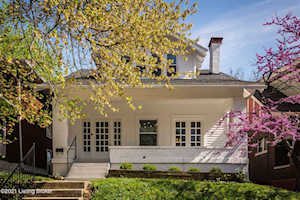 1610 Edgeland Ave Louisville, KY 40204
