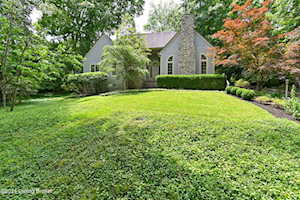 4046 Ormond Rd Louisville, KY 40207