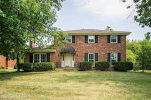 901 Ambridge Dr Louisville, KY 40207